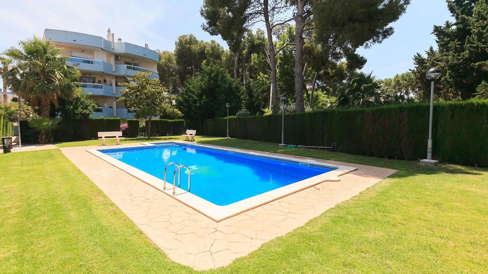 Uhc Els Pins Apartments Salou 0*,  Spain